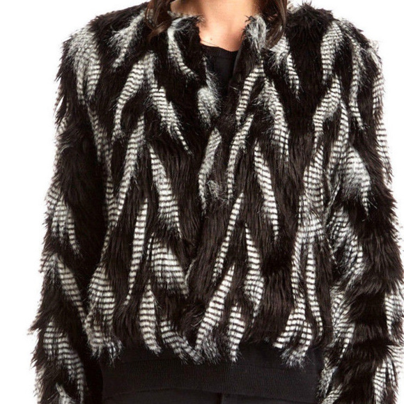 Soft FuZZy FauX FUR Short Dress COAT VEGAN FANcy M - Picture 2 of 5